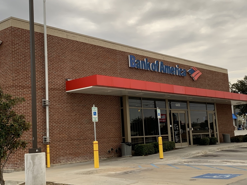 Bank of America (with Drive-thru services) 01