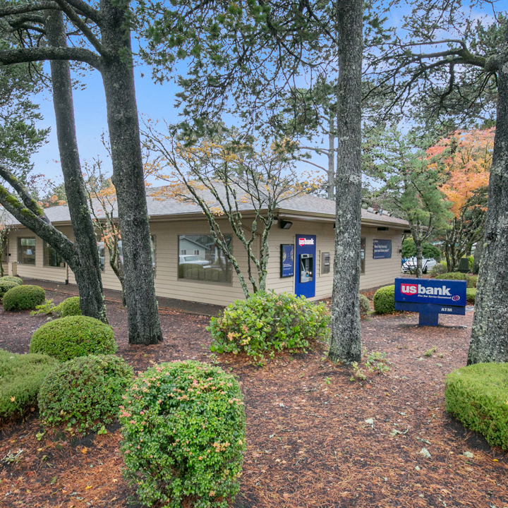 U.S. Bank Branch 01