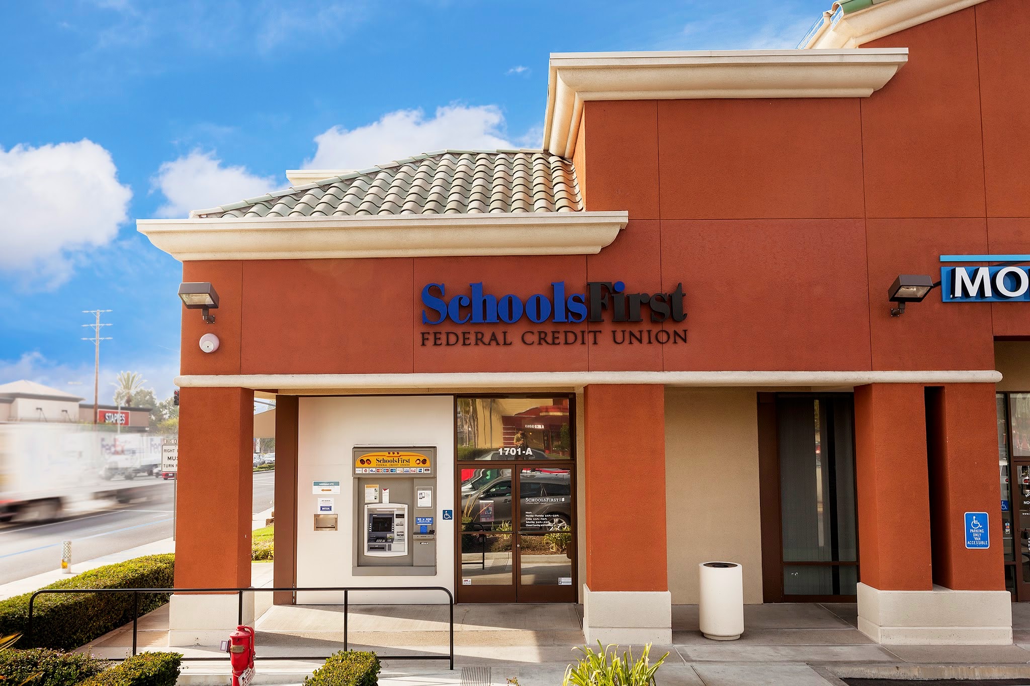 SchoolsFirst Federal Credit Union - La Habra 01