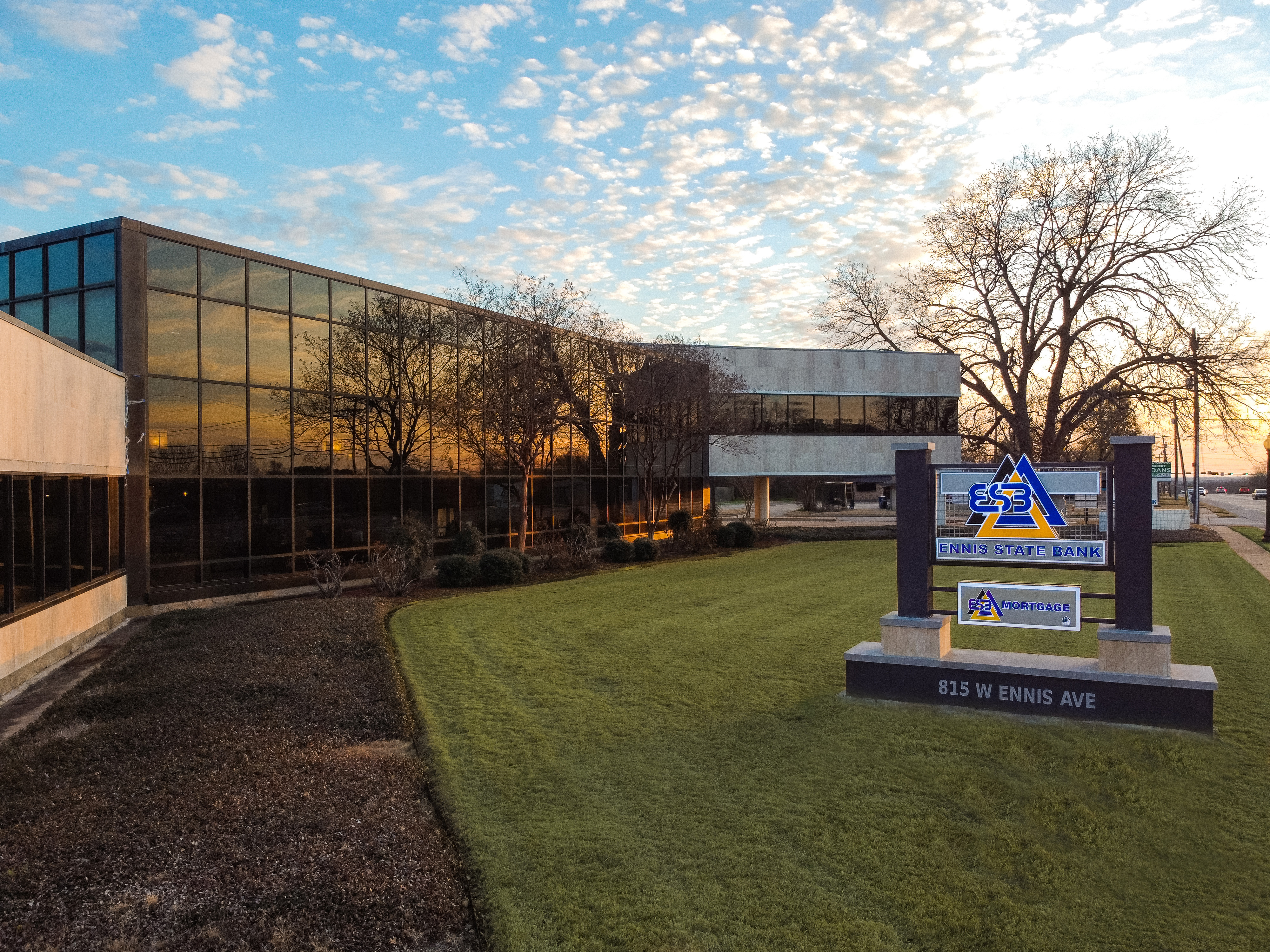 Ennis State Bank 01