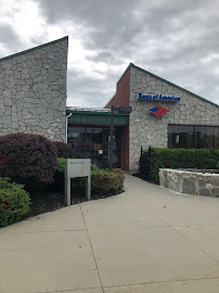 Bank of America (with Drive-thru ATM) 02
