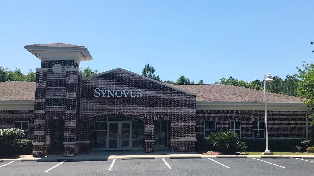 Synovus Bank 01