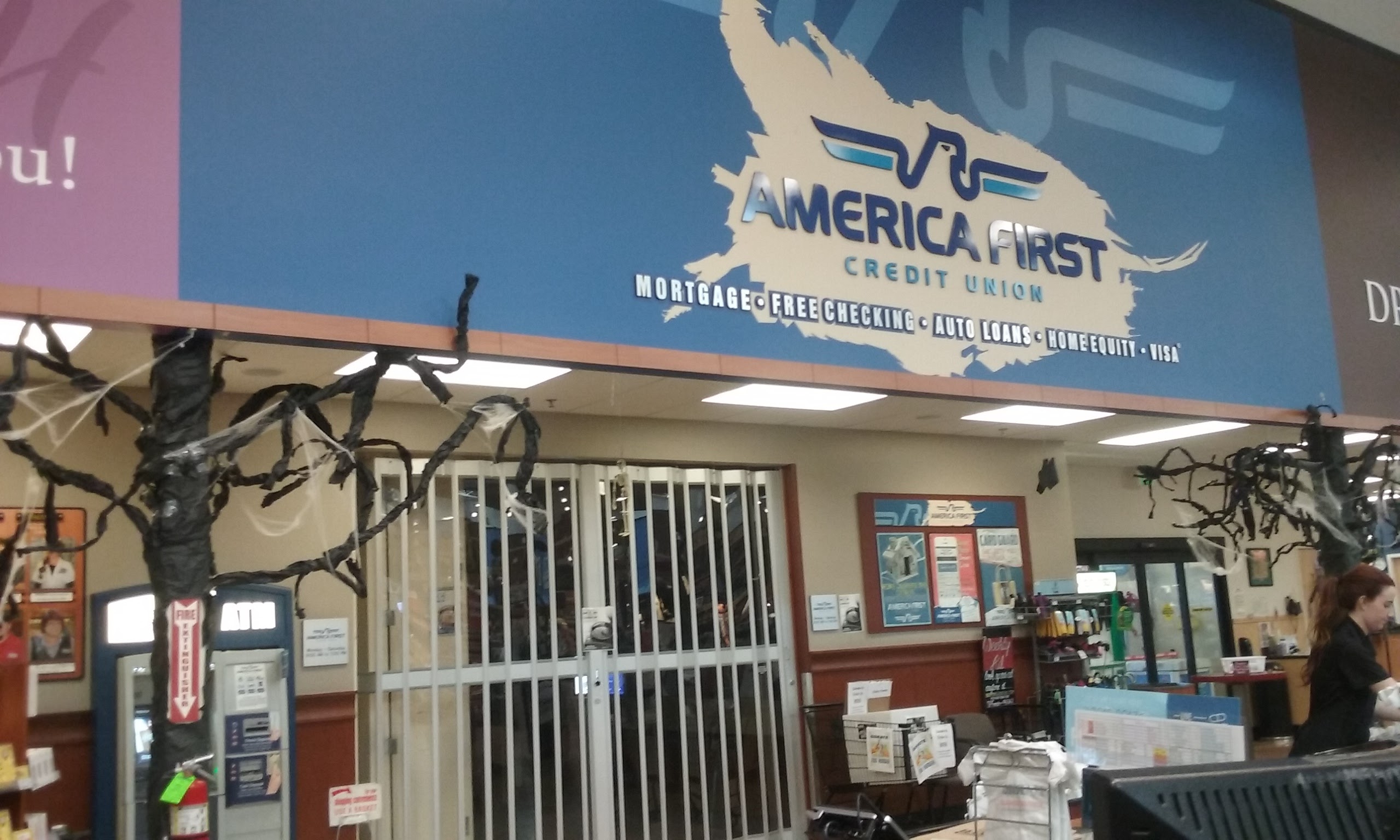 America First Credit Union (inside Harmons) 01