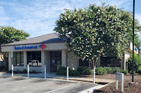 Bank of America (Drive-thru Service Only) 02