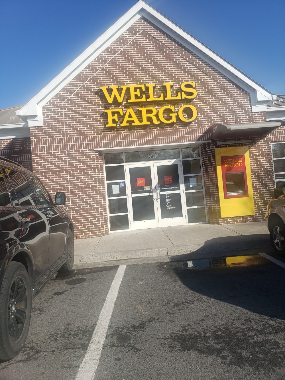 Wells Fargo Bank 01