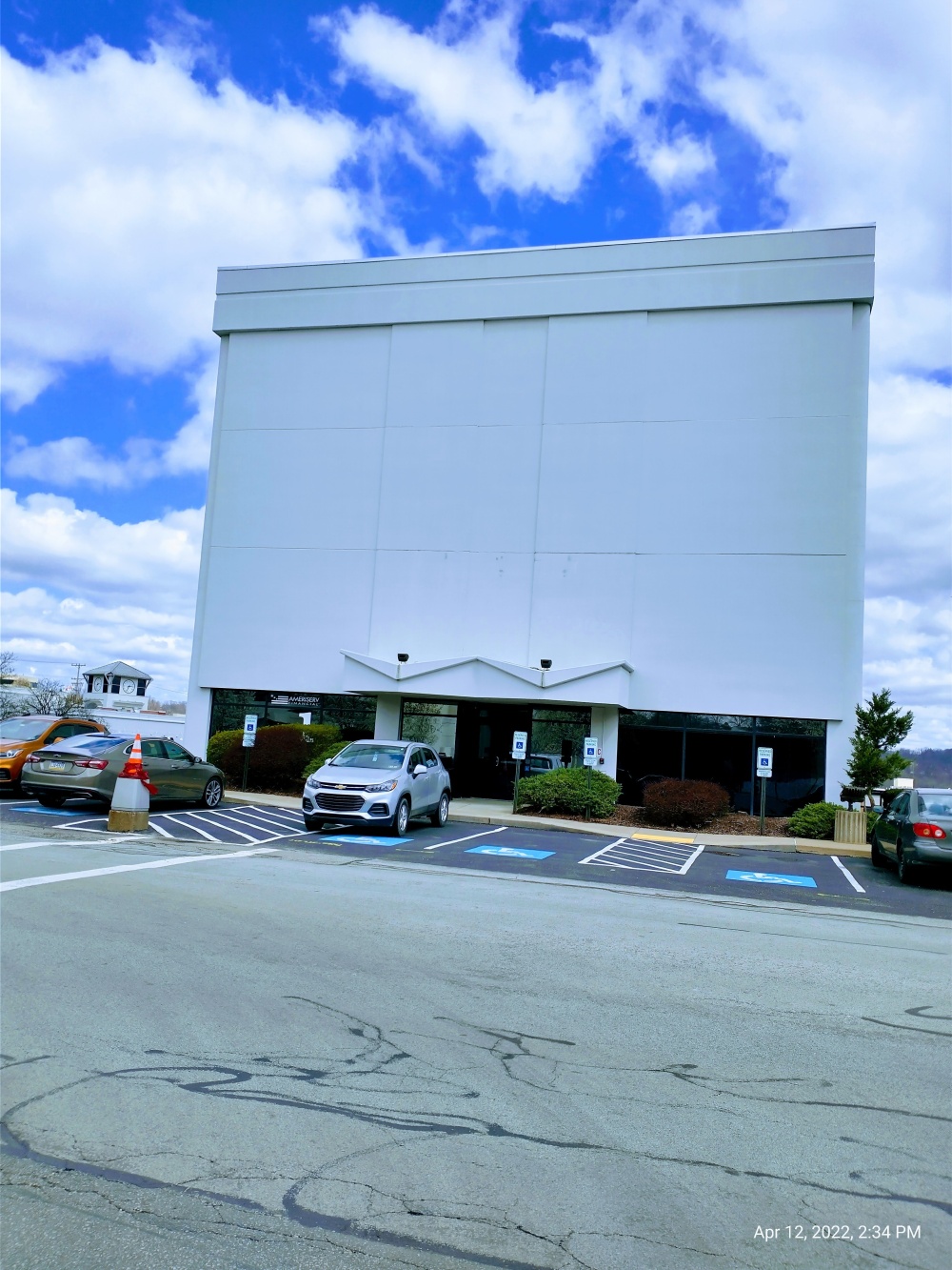 AmeriServ Financial Loan Office 01