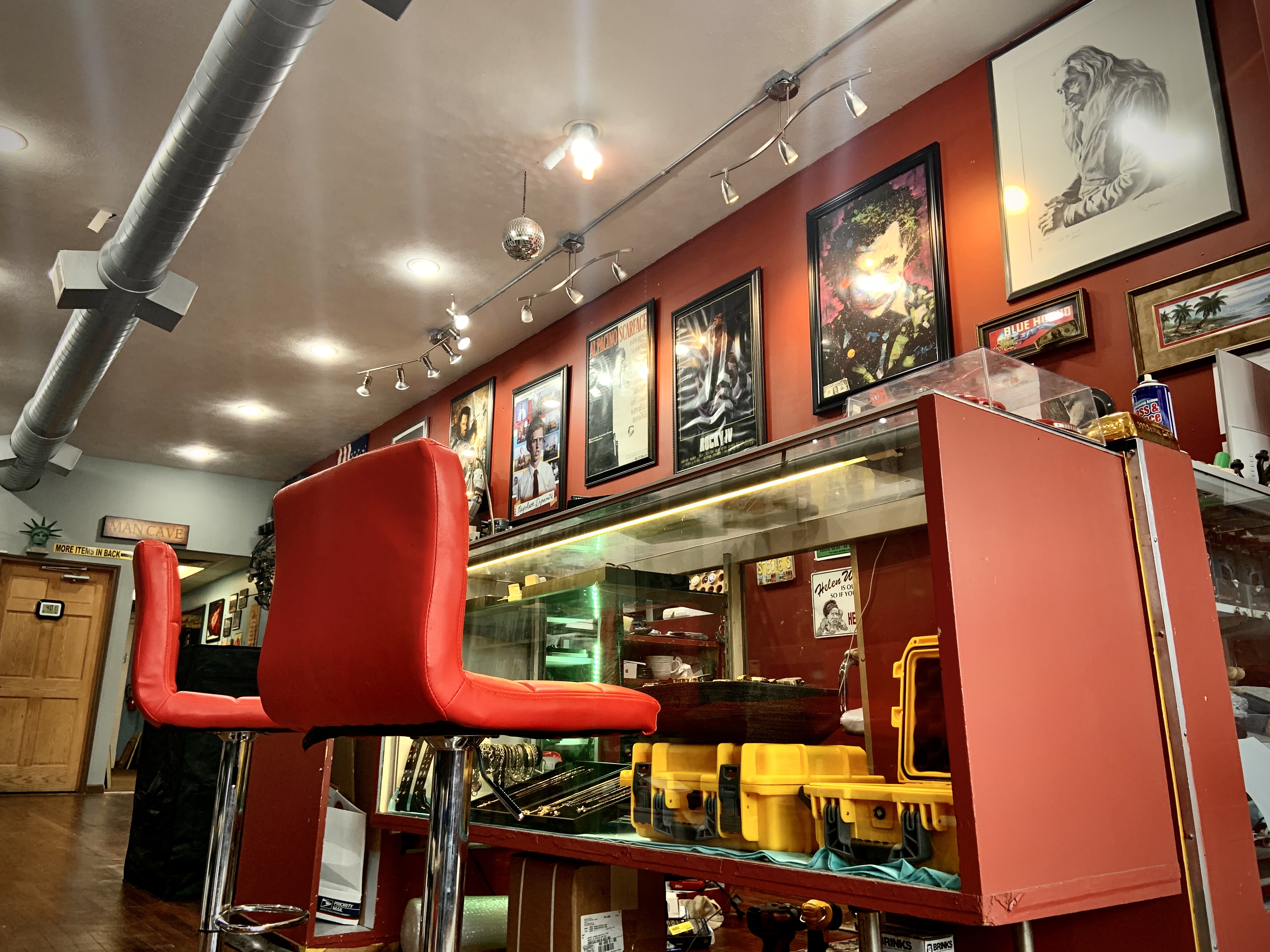 Loki's Gold & Pawn LLC 01