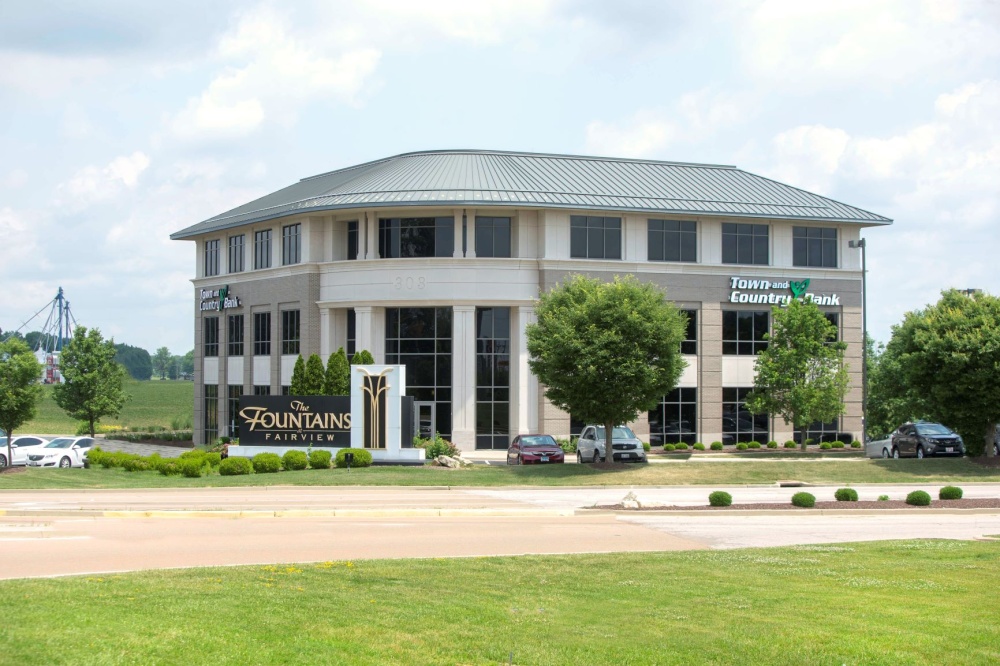 Town and Country Bank 01