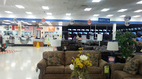 FAMSA Furniture 02