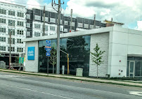 Charles Schwab 04