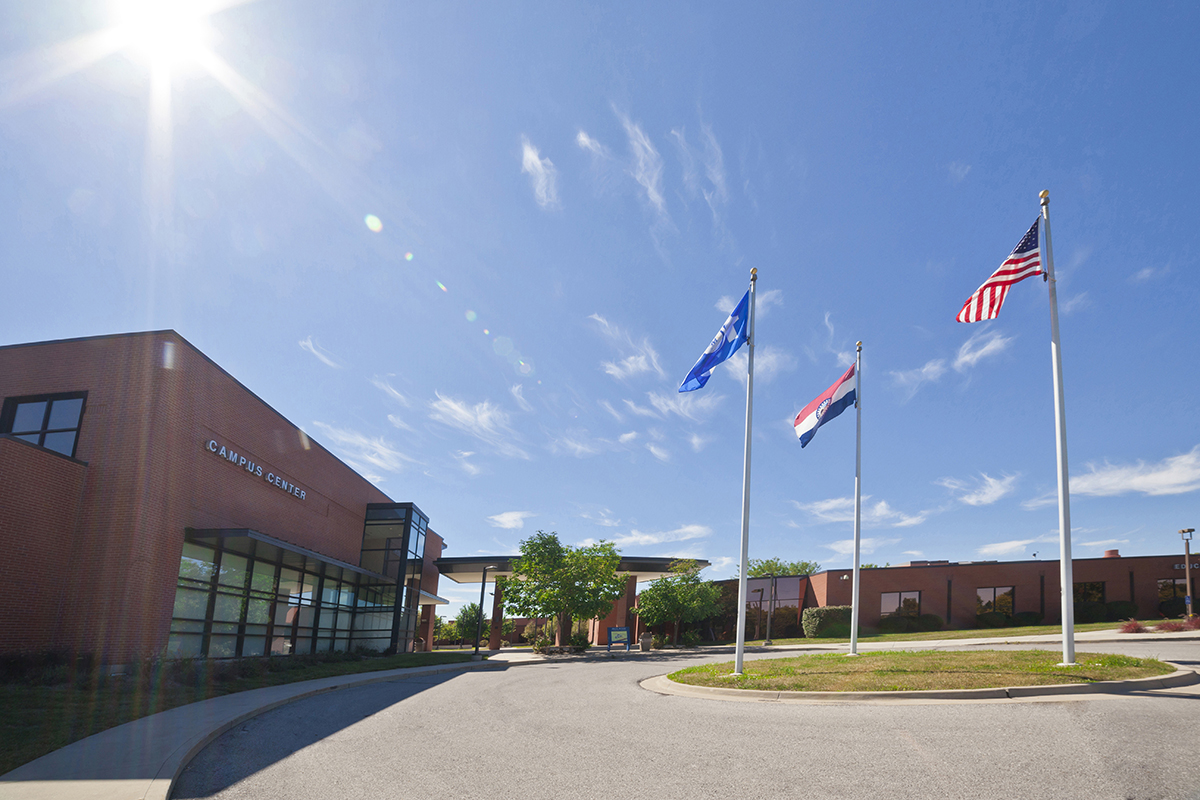 Metropolitan Community College - Blue River 01