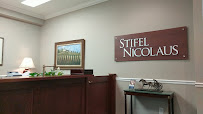 Stifel 02