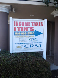 CRM Financial Services 04