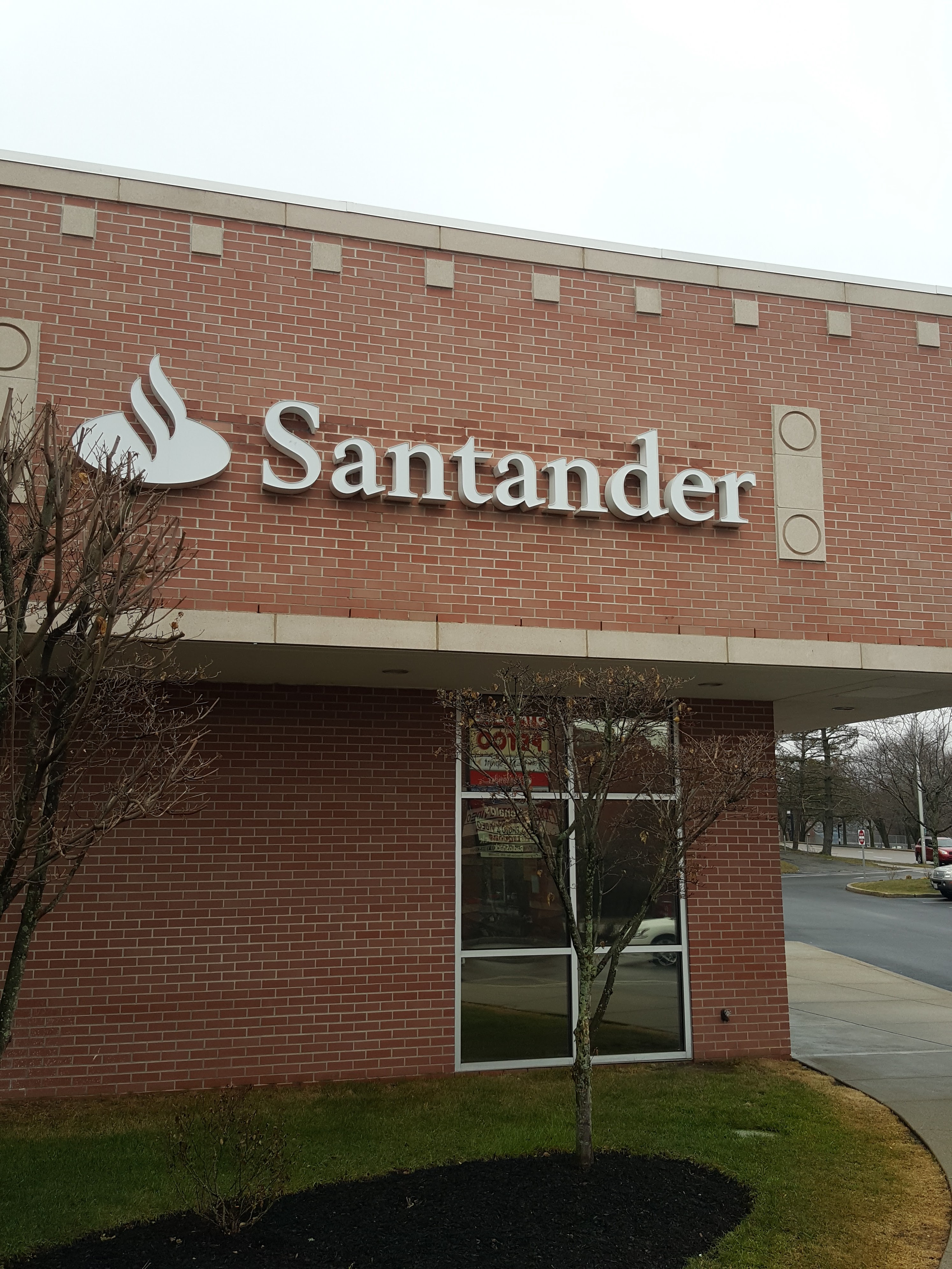 Santander Bank Branch 01