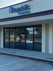 Republic Finance 01