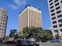 Moody Bank 01