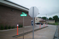 UMB Bank (with drive-thru services) 02