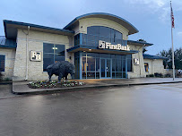 FirstBank 04