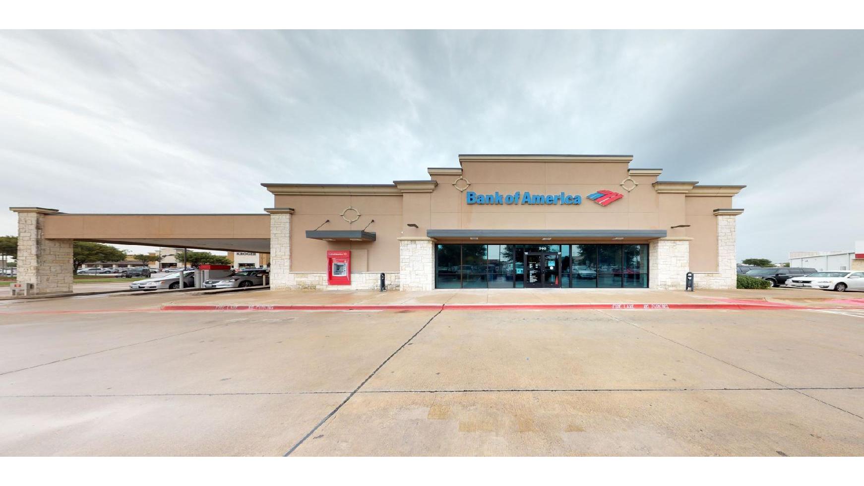 Bank of America (with Drive-thru ATM) 01