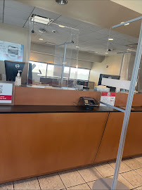 Bank of America (with Drive-thru ATM) 02