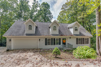 Apple Country Realty 02
