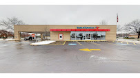 Bank of America (with Drive-thru ATM) 01