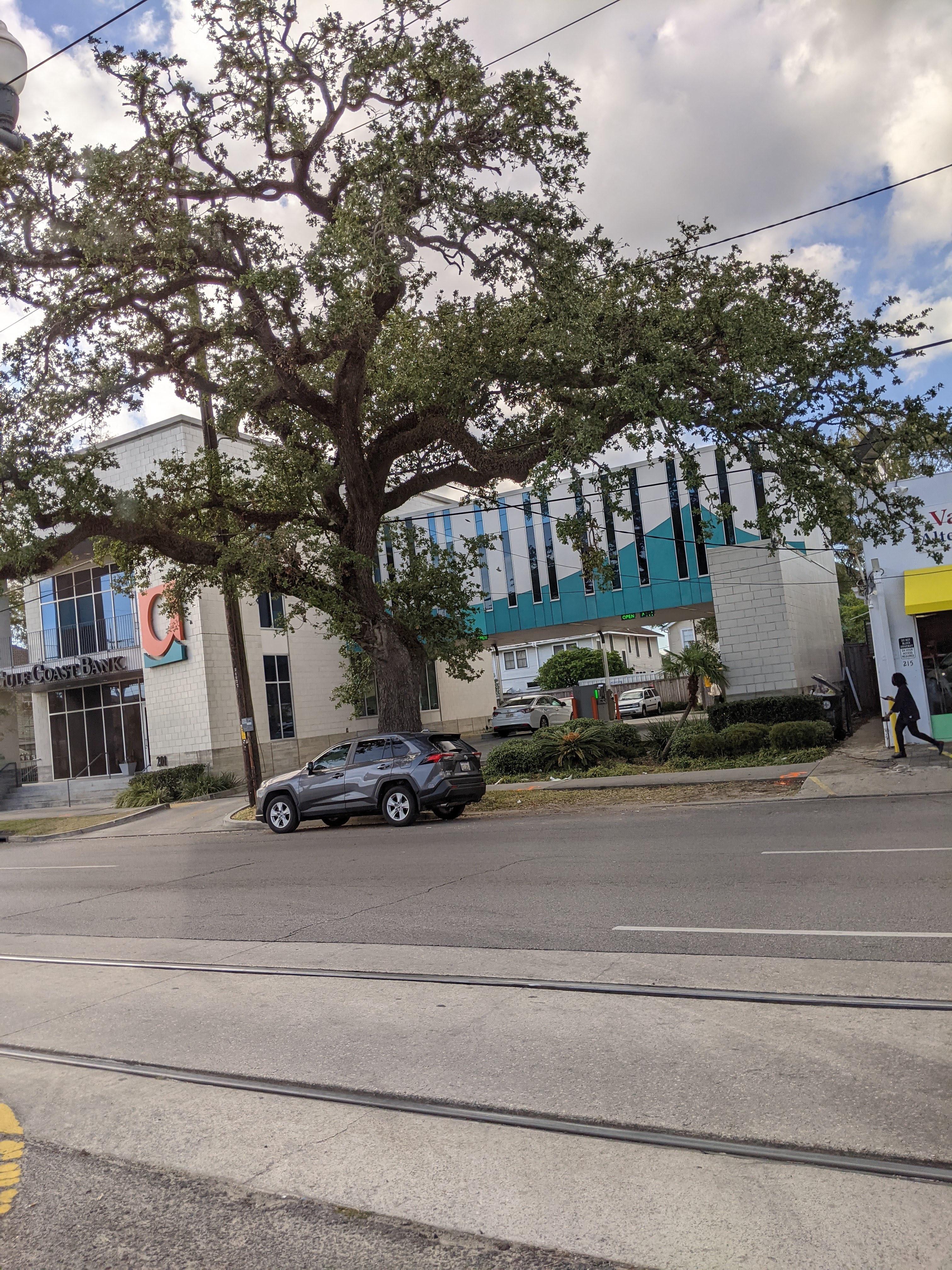 Gulf Coast Bank & Trust Company 01