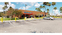 Bank of America (with Drive-thru services) 01