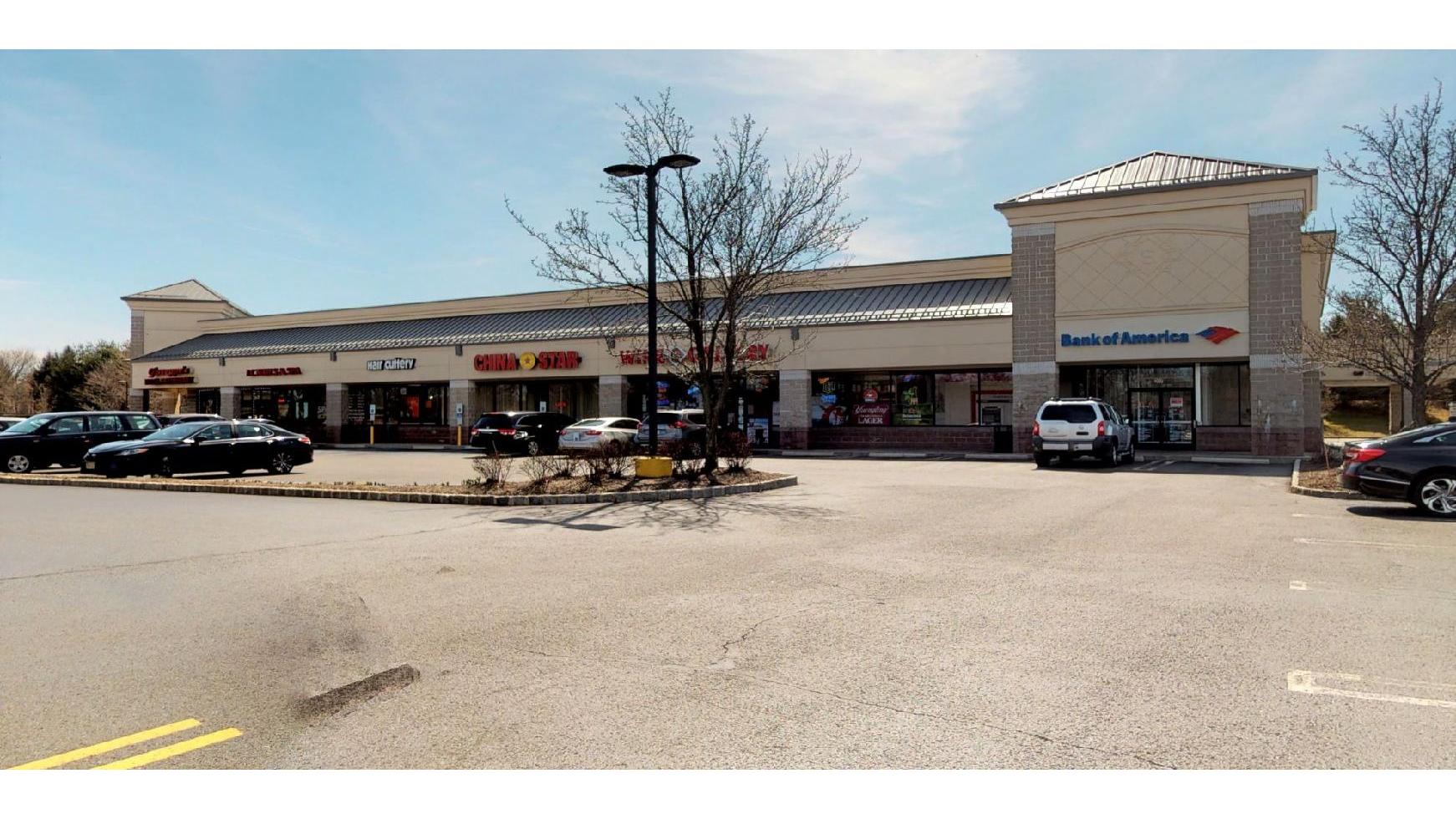 Bank of America (with Drive-thru ATM) 01