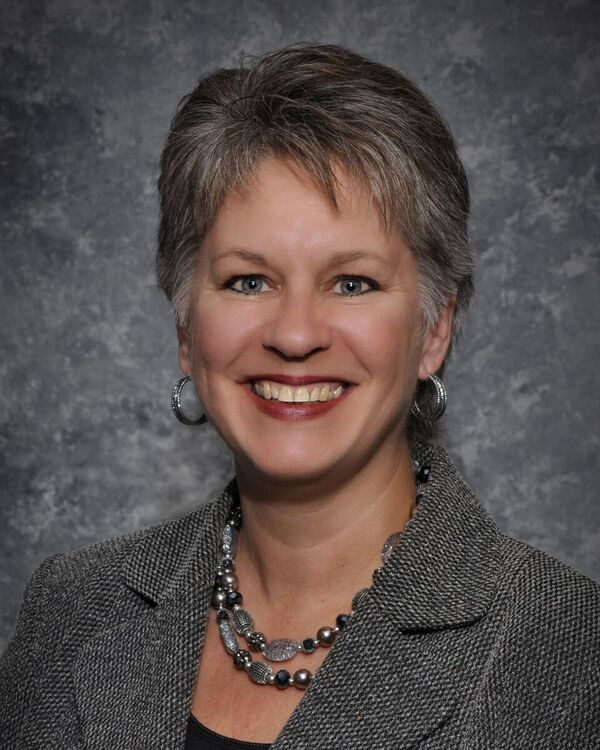 Linda Callaghan at First Centennial Mortgage 01