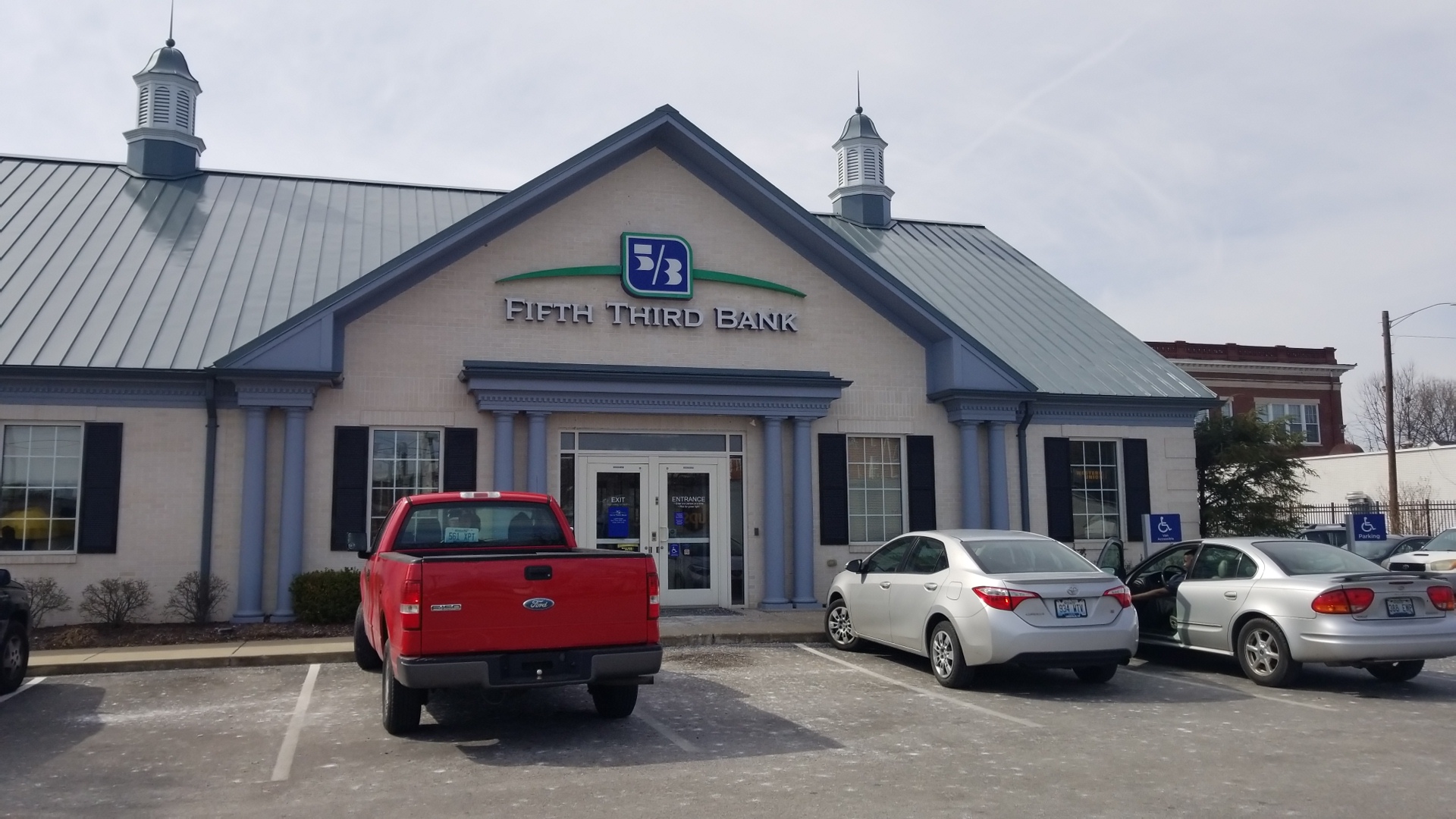 Fifth Third Bank & ATM 01