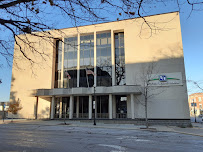 Fifth Third Bank & ATM 04