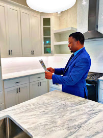 Ricardo Tippitt, Executive Broker at Vylla Home 03