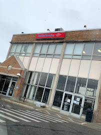 Bank of America (with Drive-thru services) 03