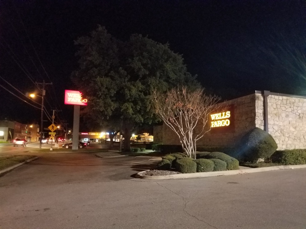 Wells Fargo Bank 01