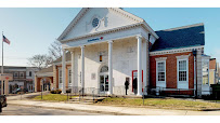 Bank of America (with Drive-thru ATM) 01