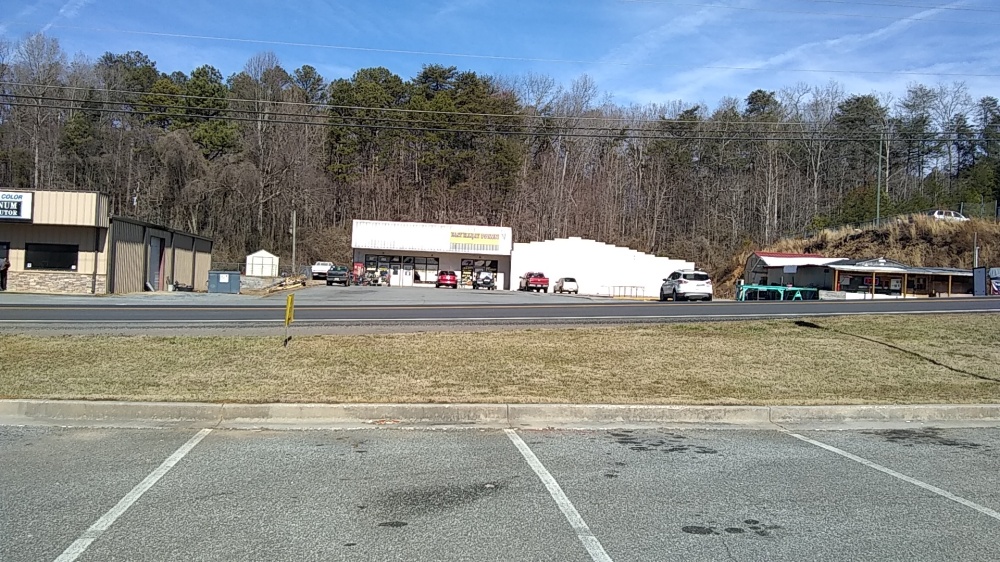 East Ellijay Pawn 01