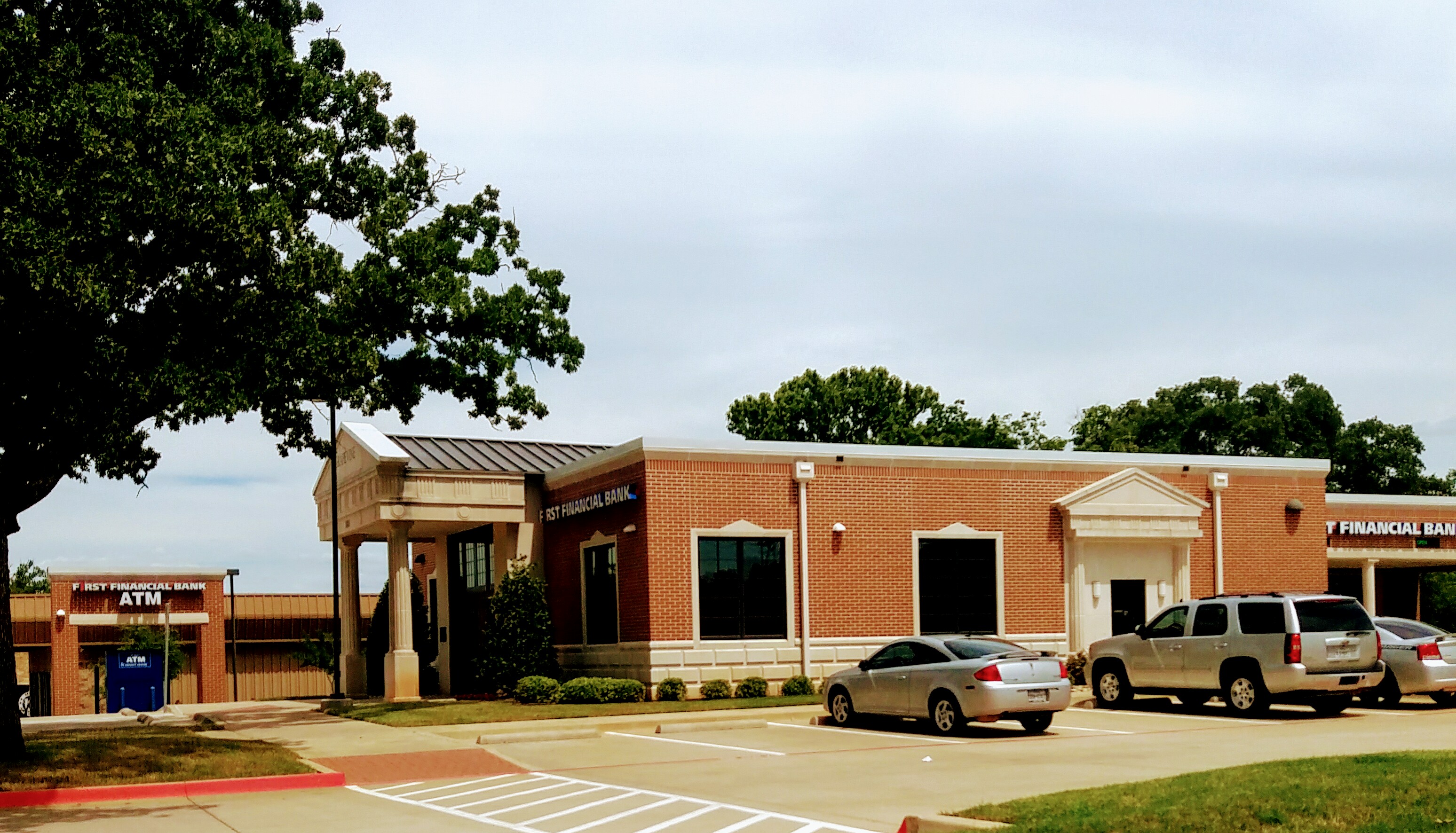 First Financial Bank 01