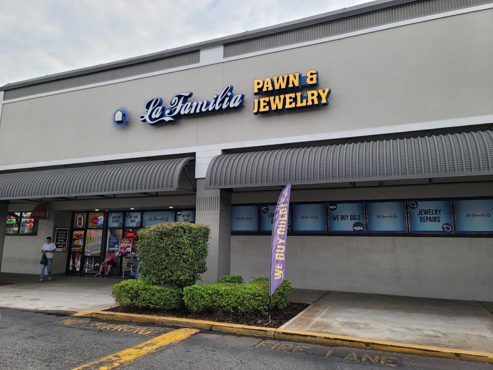 La Familia Pawn and Jewelry E Osceola 01