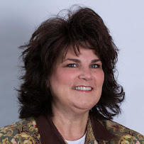 Angela Newman 03