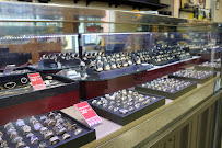 Rock Road Pawn Shop 04