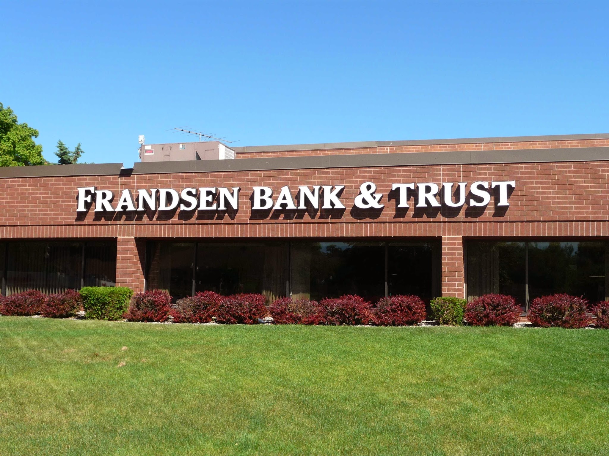 Frandsen Bank & Trust 01