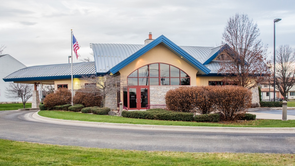 The Bank of New Glarus - Belleville 01