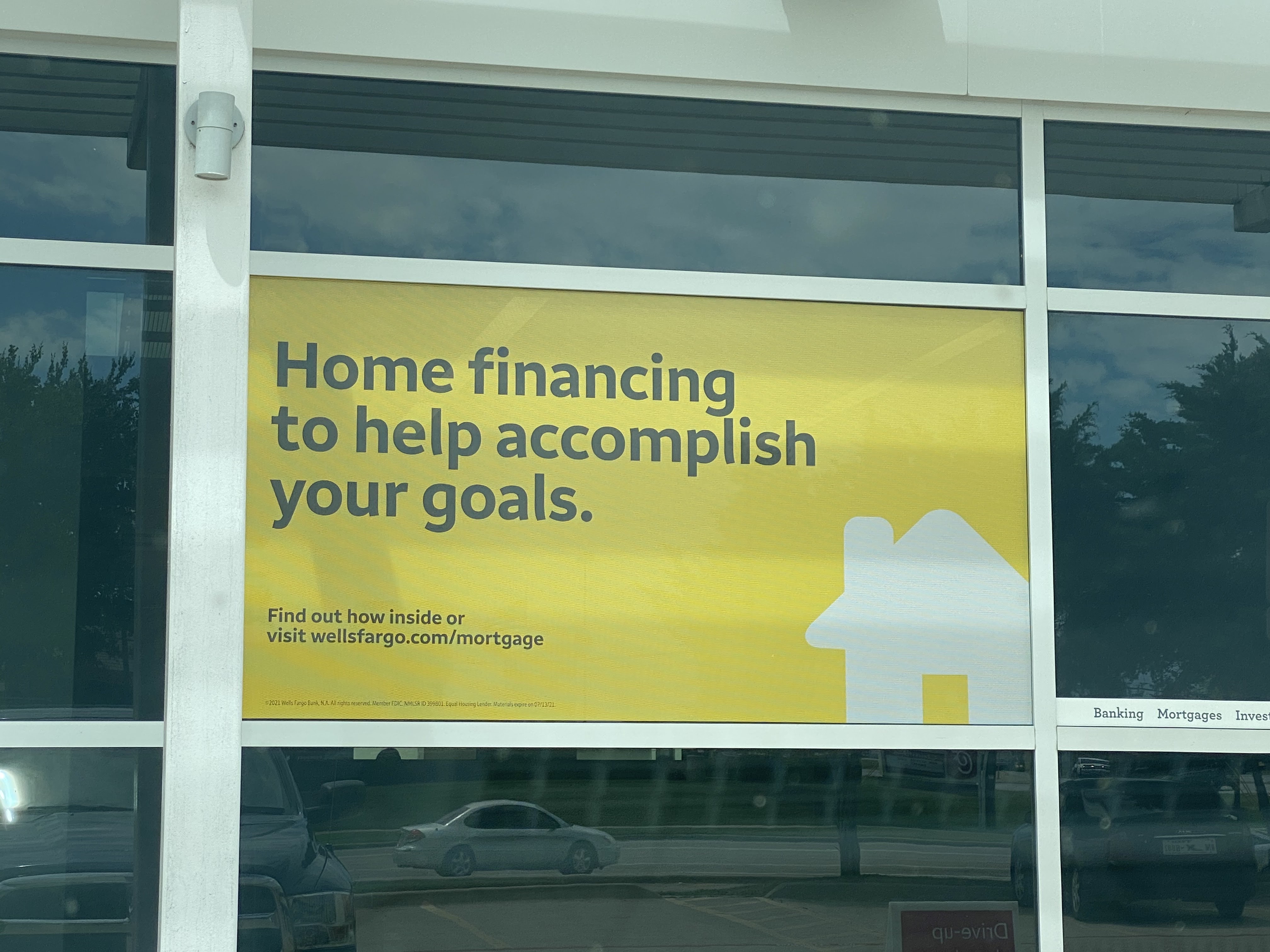 Wells Fargo Bank 01