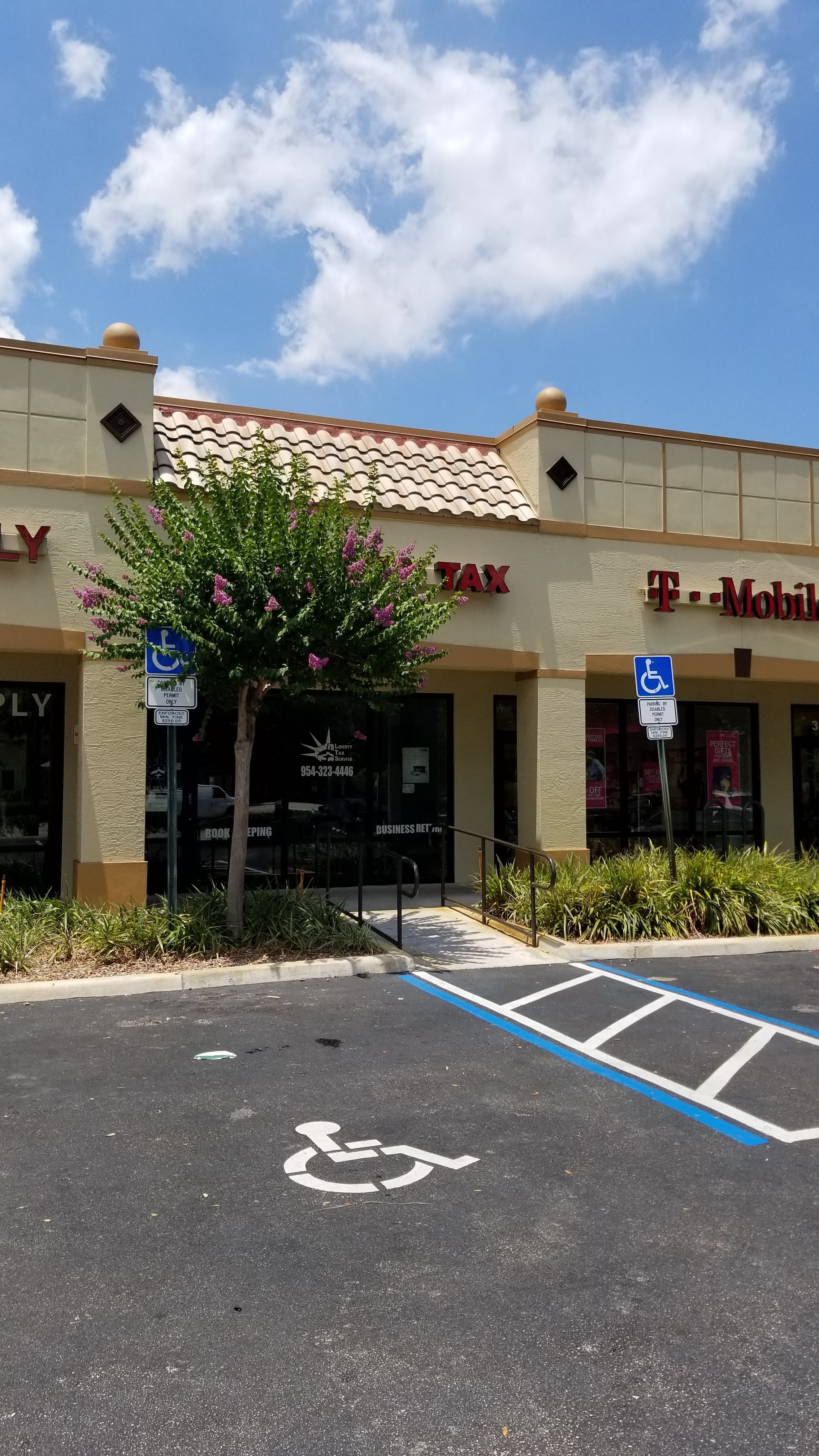 Liberty Tax Service 01