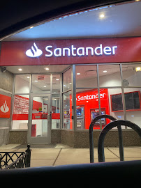 Santander Bank Branch 02