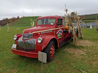 Minard's Family Farm 02