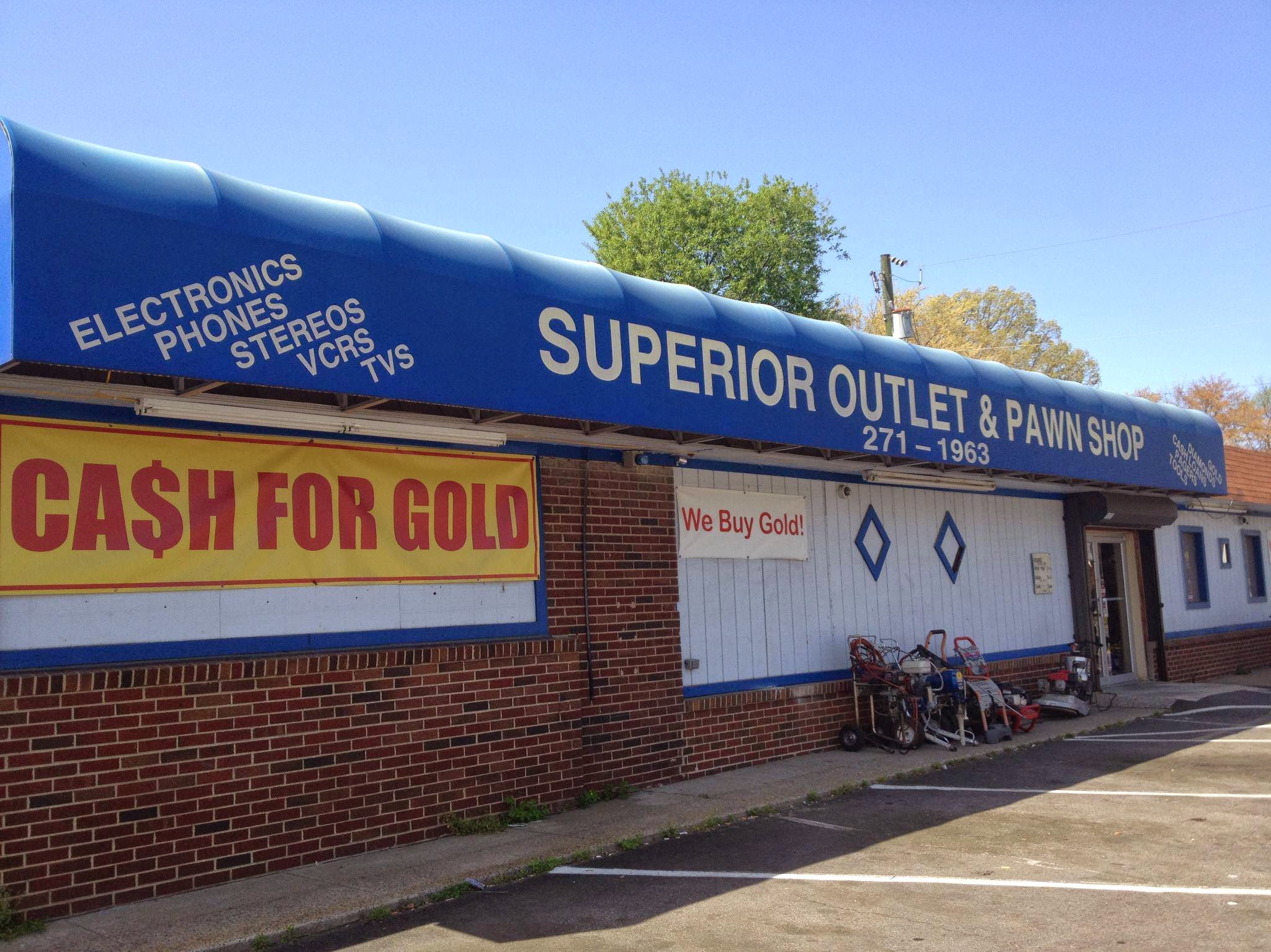 Superior Outlet & Pawn Shop 01