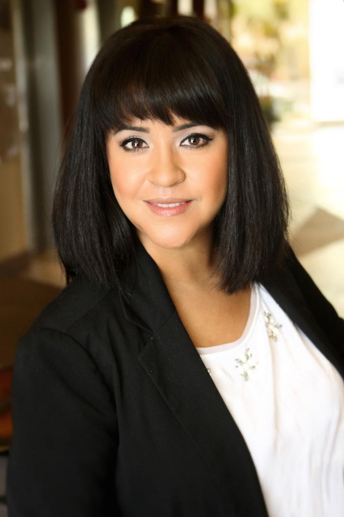 Ivonne A Vasquez 01