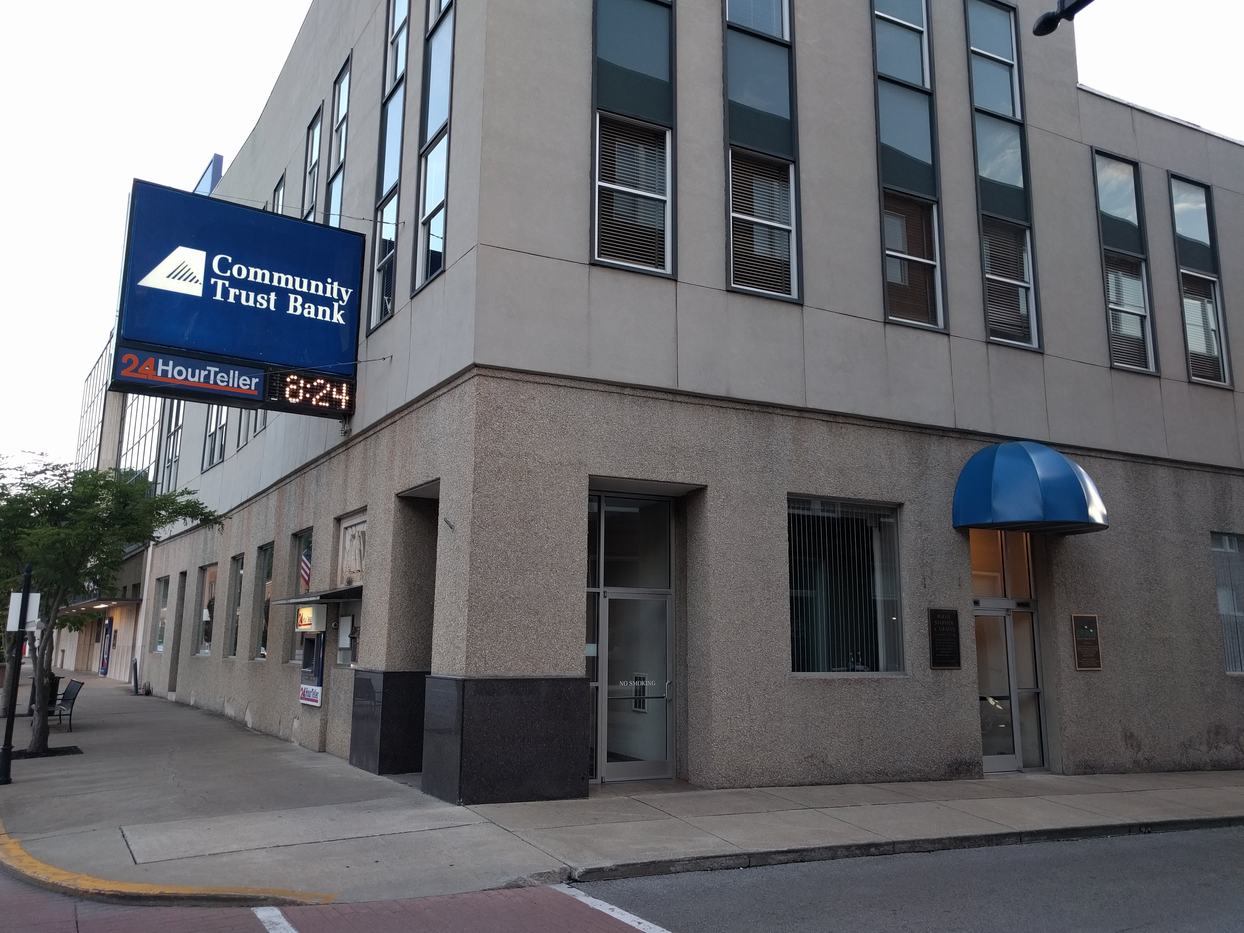 Community Trust Bank 01